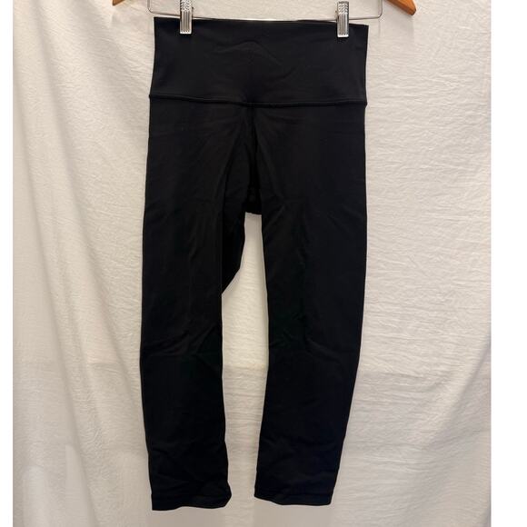 Lululemon Align Crop First Release Version Size 6 Gym Workout Yoga Running - Picture 3 of 5